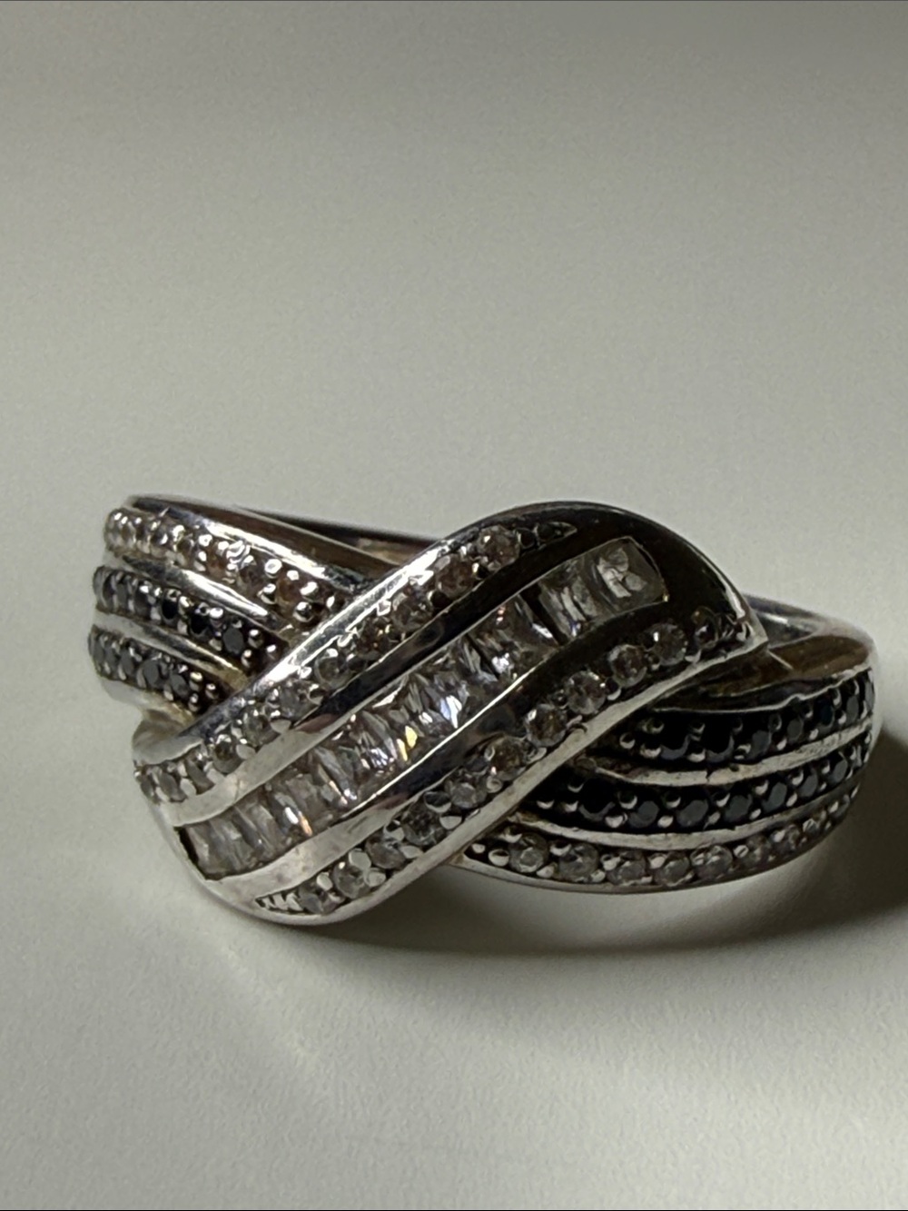 Bob Mackie pave Wave Ring - Silver  Sz 7 day & night Bradford exchange